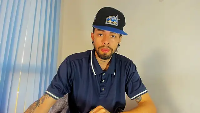 Theferxxo 12 online show from November 4, 10:02 pm