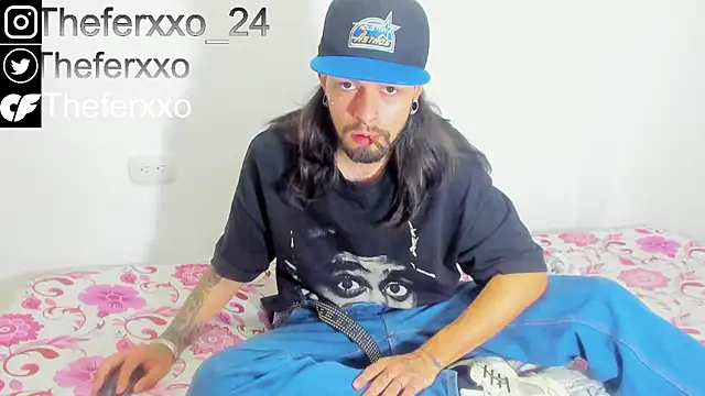 Theferxxo 12 online show from November 5, 10:13 pm