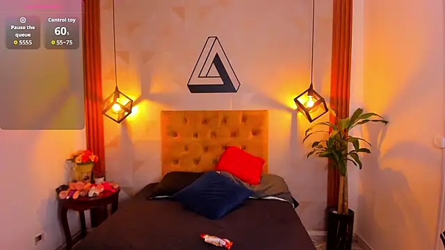 violet sweet19 online show from February 14, 1:44 pm