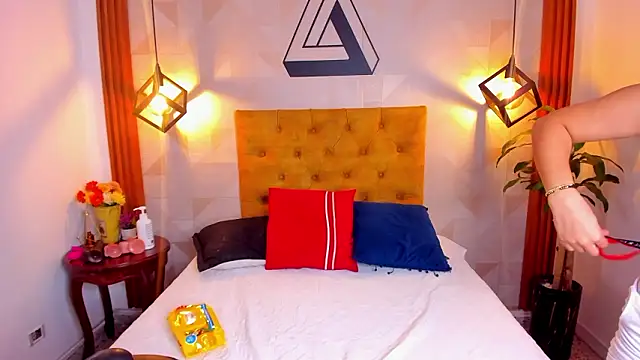 violet sweet19 online show from March 10, 12:09 pm