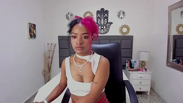 summer williams18 online show from December 5, 12:10 am