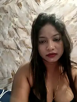 hornyzinia123 online show from March 18, 3:42 am