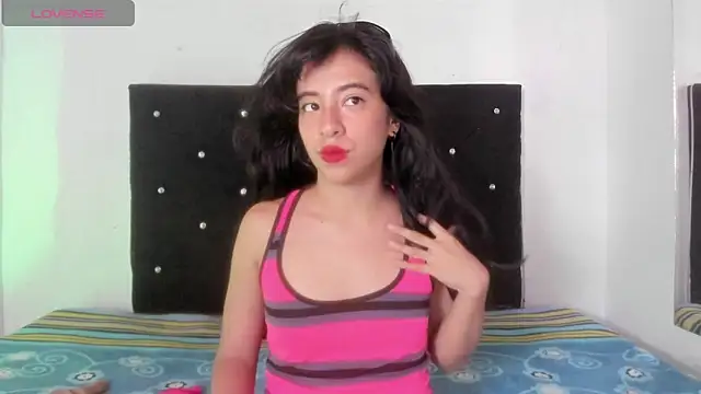 Snapshot of princess_Gyal chatting on October 16, 7:11 pm princess Gyal online show from October 16, 7:11 pm