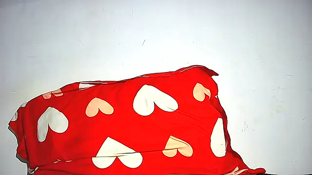 IsaXander743 online show from November 6, 4:38 am