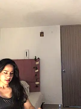 Snapshot of SelinaCatt_ chatting on September 26, 11:11 pm SelinaCatt online show from September 26, 11:11 pm