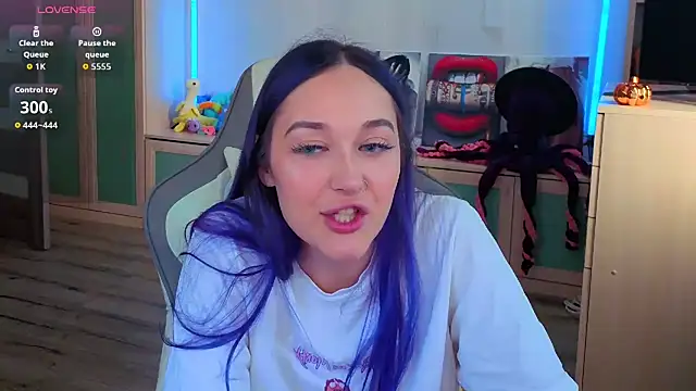 Im suka online show from October 31, 4:53 am