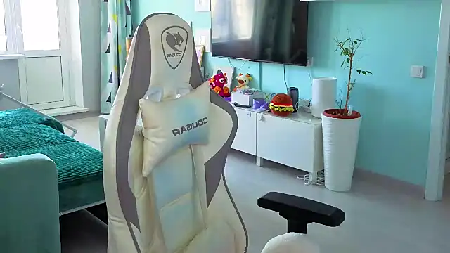 Im suka online show from March 24, 3:17 am