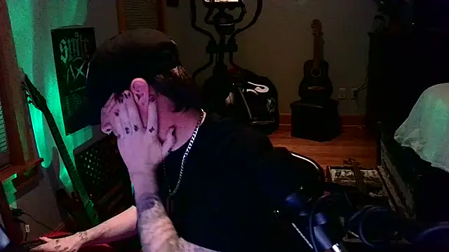 LEVIATHANX666 online show from April 7, 5:20 am