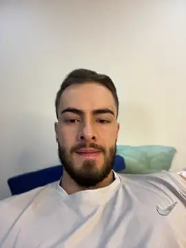 MaxDell online show from April 8, 7:04 pm