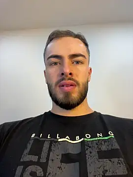 MaxDell online show from April 20, 7:26 pm