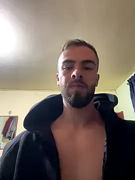 Snapshot of MaxDell chatting on September 18, 2:14 am MaxDell online show from September 18, 2:14 am