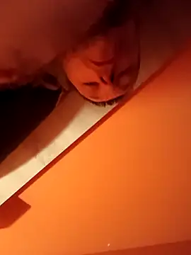 Wilsonn86 online show from April 18, 3:09 am