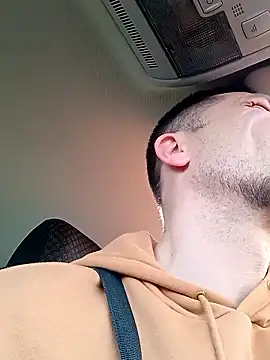 Snapshot of Wilsonn86 chatting on January 17, 8:40 am Wilsonn86 online show from January 17, 8:40 am