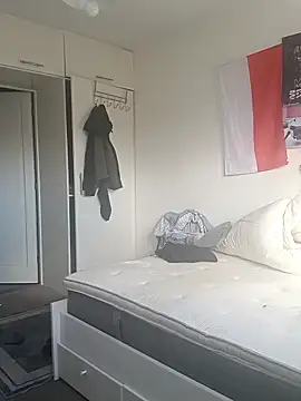 Snapshot of Wilsonn86 chatting on October 24, 10:25 am Wilsonn86 online show from October 24, 10:25 am