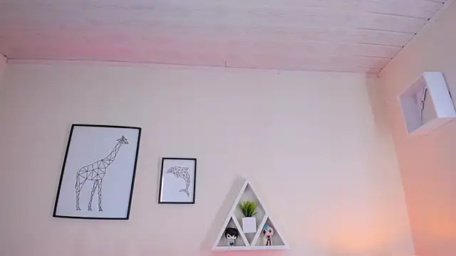 Snapshot of LusyKitty chatting on November 10, 4:56 pm LusyKitty online show from November 10, 4:56 pm