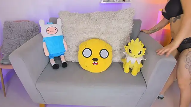 Snapshot of LusyKitty chatting on November 6, 3:38 pm LusyKitty online show from November 6, 3:38 pm