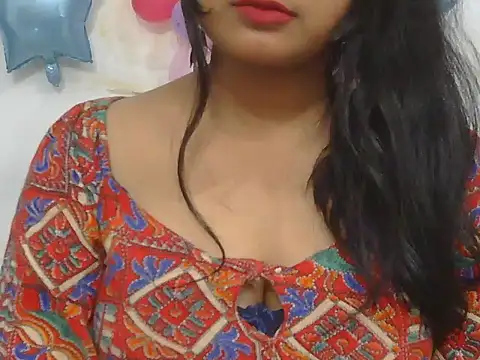 POOJA 199 online show from December 19, 8:49 am