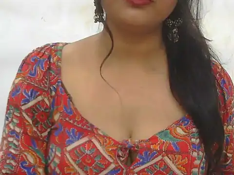 Snapshot of POOJA_199 chatting on October 10, 7:20 am POOJA 199 online show from October 10, 7:20 am