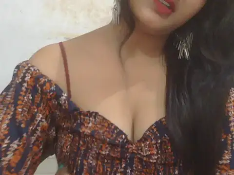 POOJA 199 online show from June 2, 7:08 am