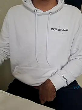 esmerkralkobra online show from October 12, 8:59 am