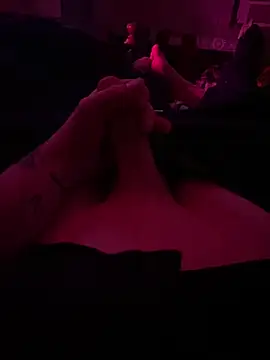 jcwxt online show from March 8, 12:19 pm