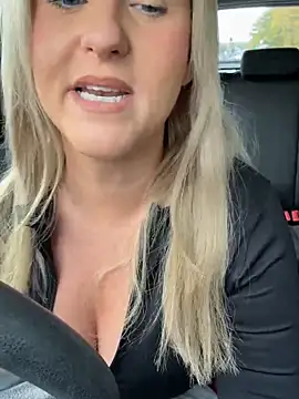 Charleigh xx online show from October 10, 3:02 pm