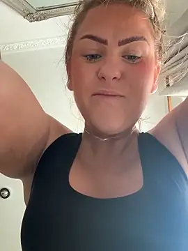 Charleigh xx online show from May 22, 9:18 am