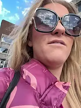 Charleigh xx online show from March 11, 12:32 pm