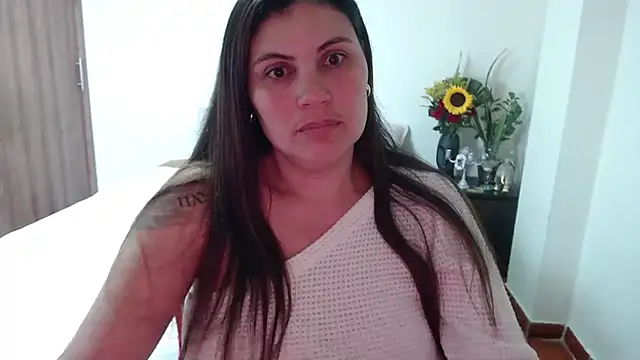 Secret Bella online show from September 23, 10:55 am