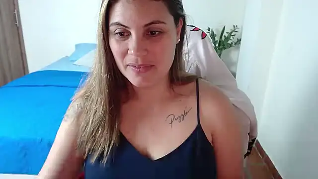 Secret Bella online show from November 22, 1:32 pm