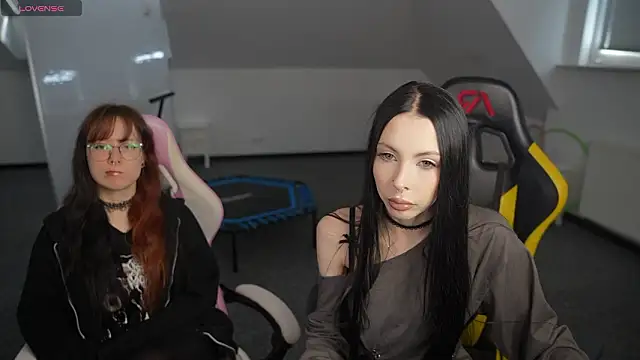 VivianSweet  online show from March 28, 11:22 am