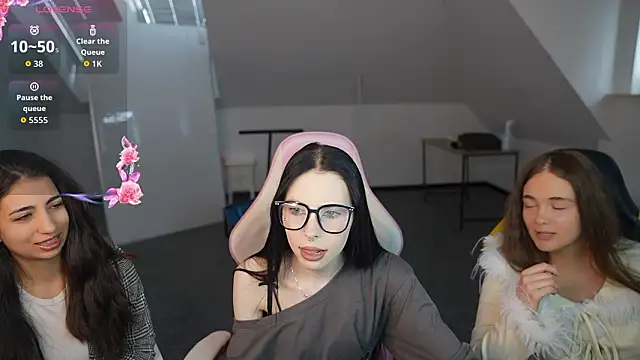 VivianSweet  online show from February 25, 11:32 am