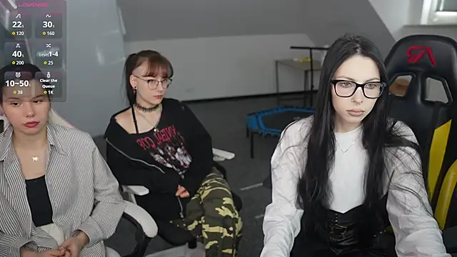 VivianSweet  online show from March 14, 11:27 am