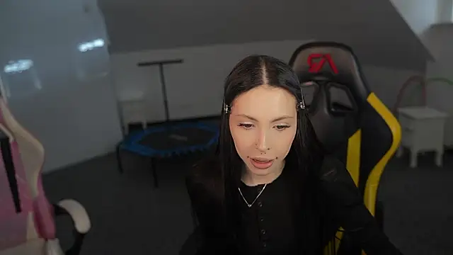 VivianSweet  online show from March 29, 10:28 am