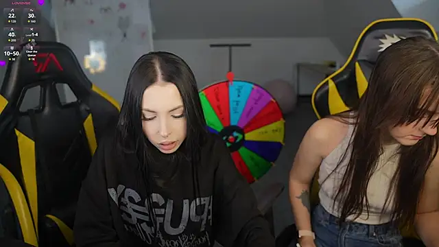 VivianSweet  online show from April 9, 10:32 am