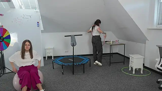 Snapshot of VivianSweet_ chatting on April 23, 12:29 pm VivianSweet online show from April 23, 12:29 pm