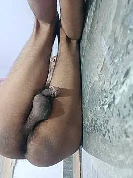 Snapshot of monster-dickk chatting on November 7, 12:48 am monster-dickk online show from November 7, 12:48 am