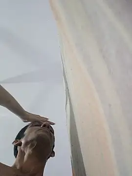 Snapshot of monster-dickk chatting on October 22, 11:09 am monster-dickk online show from October 22, 11:09 am