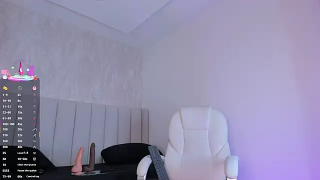 Snapshot of mafe-saenz chatting on October 28, 11:42 am mafe-saenz online show from October 28, 11:42 am