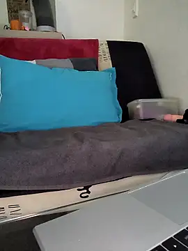 Volcaniiia online show from April 14, 4:01 pm