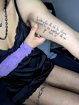 Volcaniiia online show from March 25, 9:03 pm