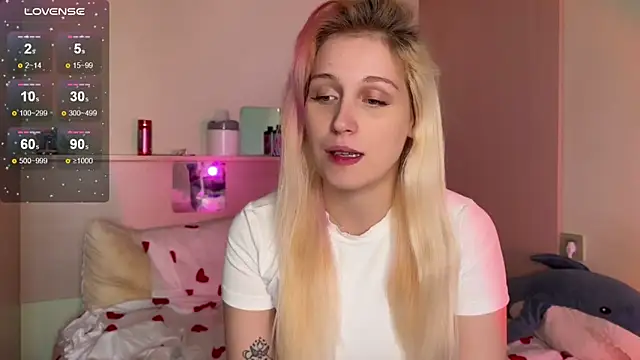  Annabel Myr  online show from October 8, 11:34 am