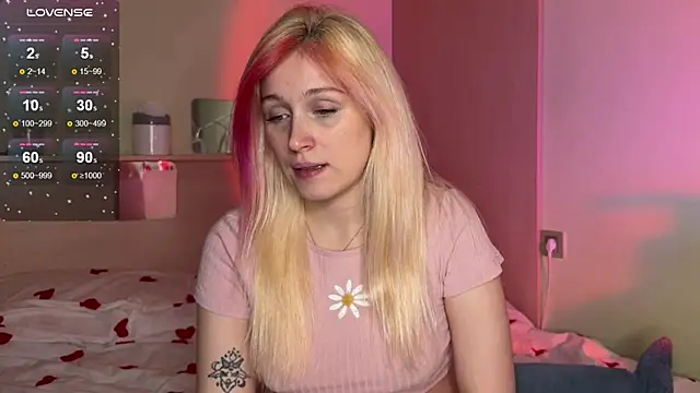  Annabel Myr  online show from November 27, 11:10 am