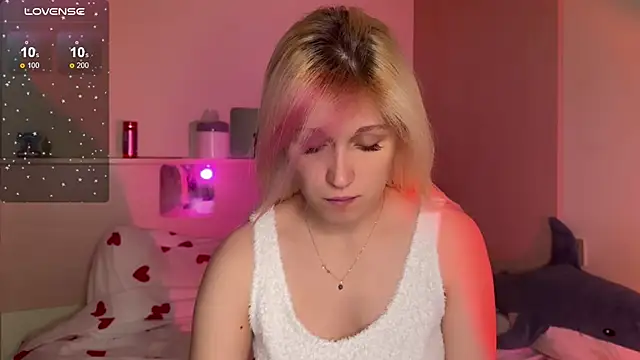  Annabel Myr  online show from October 6, 11:11 am