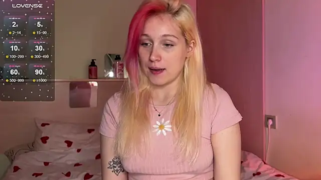  Annabel Myr  online show from November 29, 11:10 am