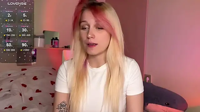  Annabel Myr  online show from October 9, 11:22 am