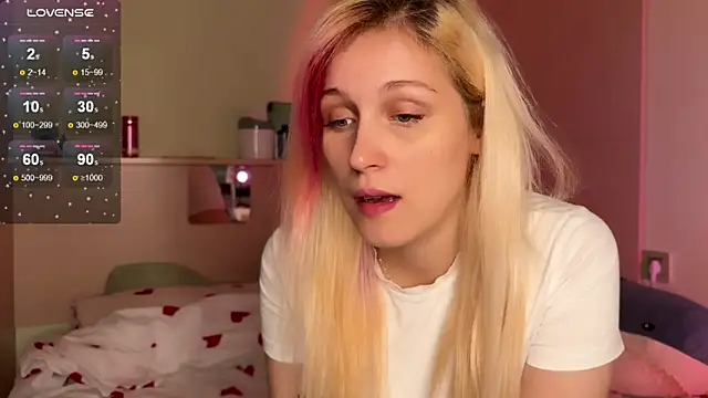  Annabel Myr  online show from October 15, 11:40 am