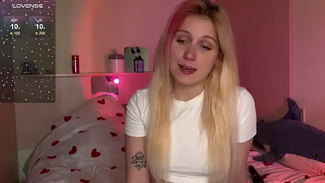  Annabel Myr  online show from October 3, 11:12 am