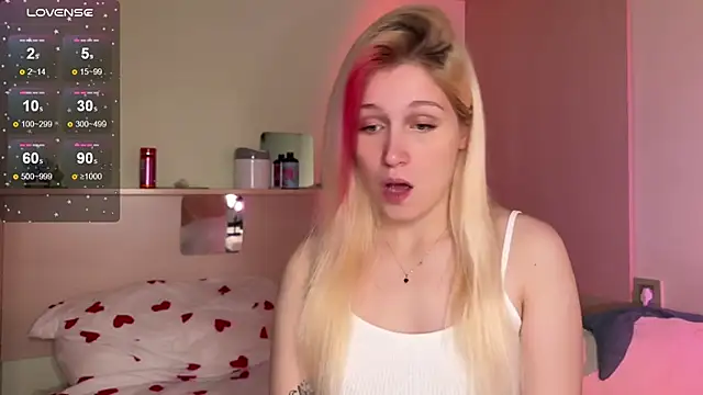  Annabel Myr  online show from October 13, 11:12 am