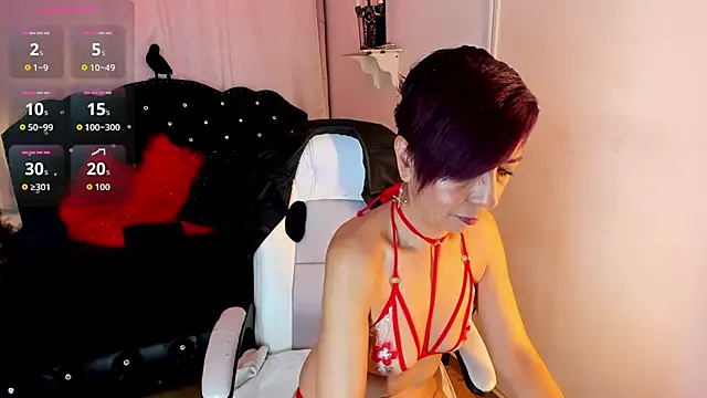 Trinityy   online show from November 10, 8:03 pm